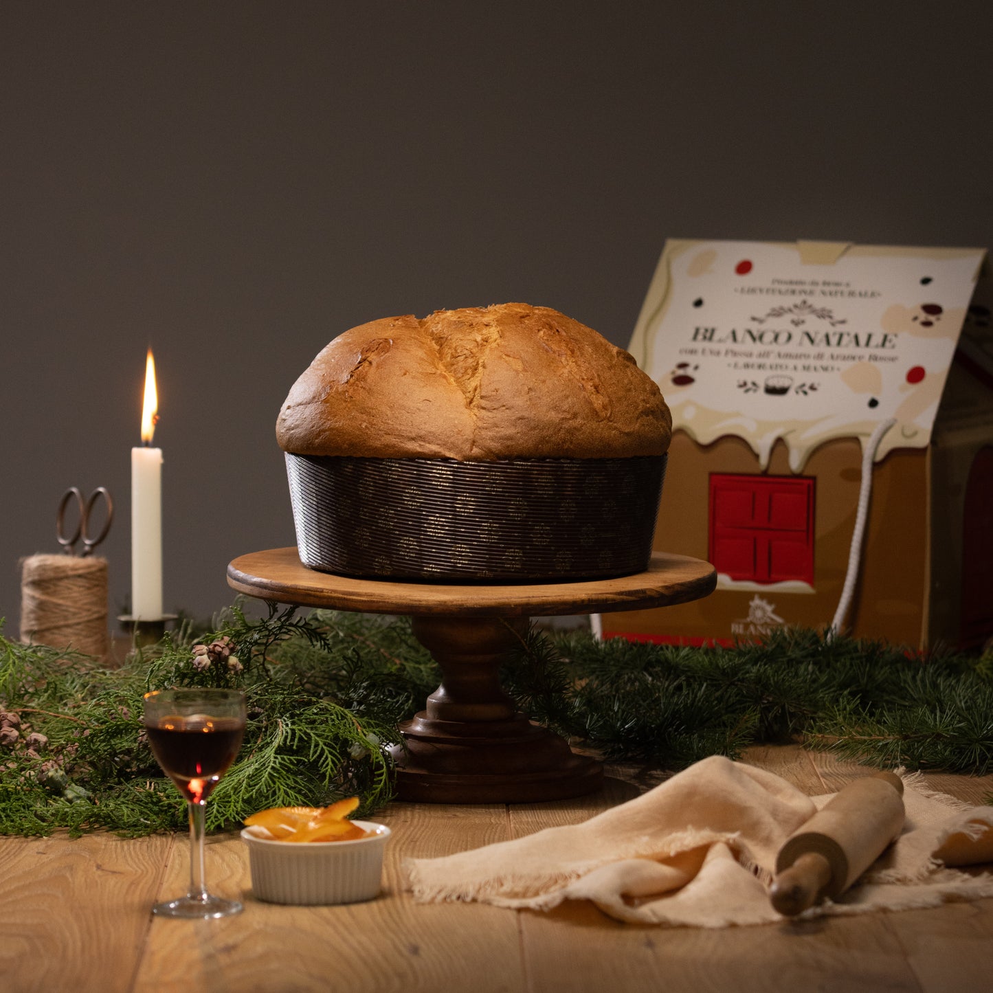 Blanco Natale Panettone 1 kg con uva passa all'amaro di arance rosse