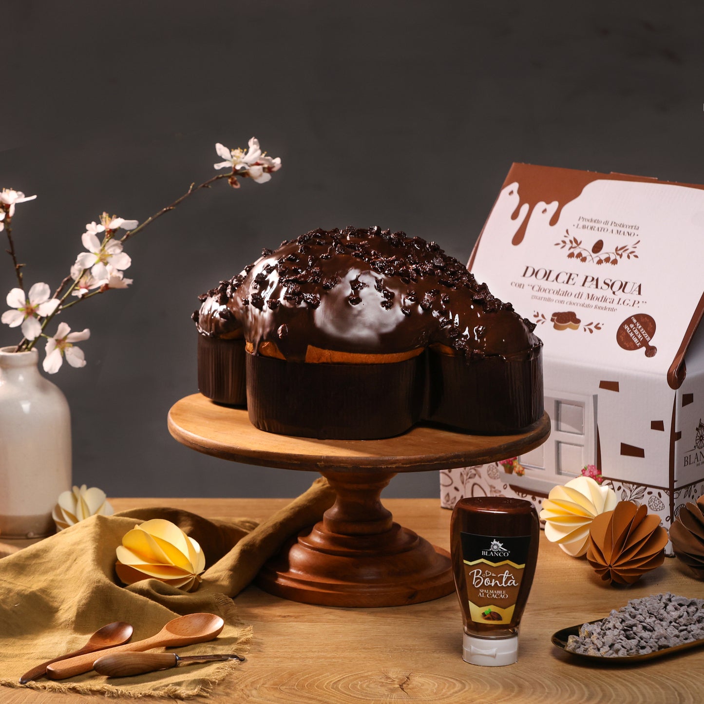 Blanco Ostern Colomba al Cioccolato di Modica IGP 1 Kg  + Crema di Cioccolato 190g