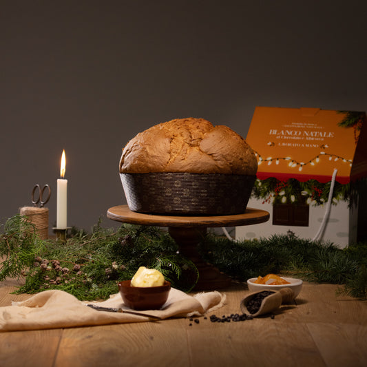 Blanco Natale Panettone con Albicocca e Cioccolato 1kg