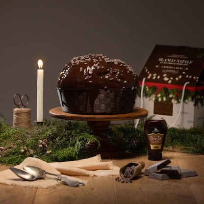Blanco Natale Panettone al Cioccolato di Modica IGP 1 kg inkl. Crema di Cioccolato 190g